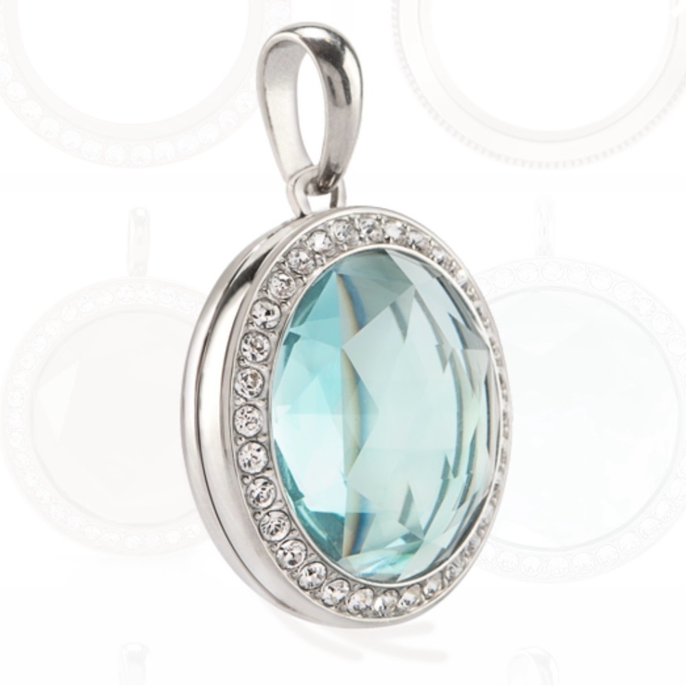Petite Silver crystal twist and Aqua Prism Pendant - Picture 2 of 6